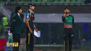 অধিনায়ক হিসেবে অভিষেক তাসকিনের